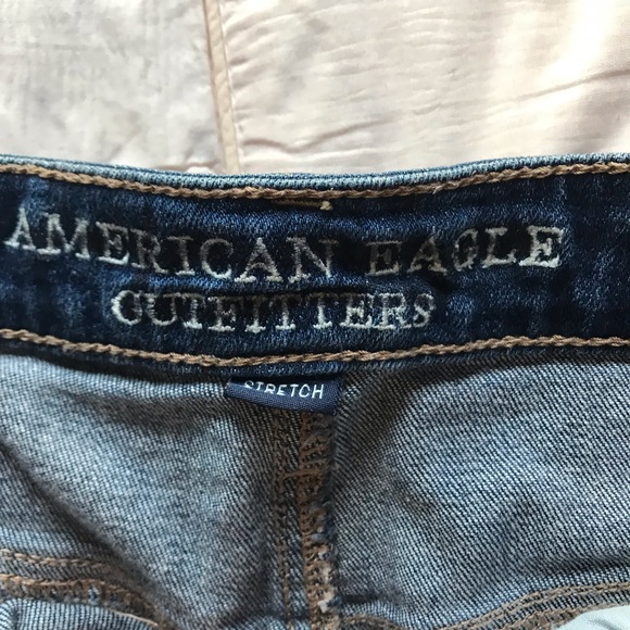 American Eagle Boyfriend Jeans - Picture 3 of 4